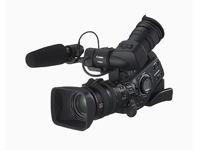 2005 XL H1 high-definition video camcorder
